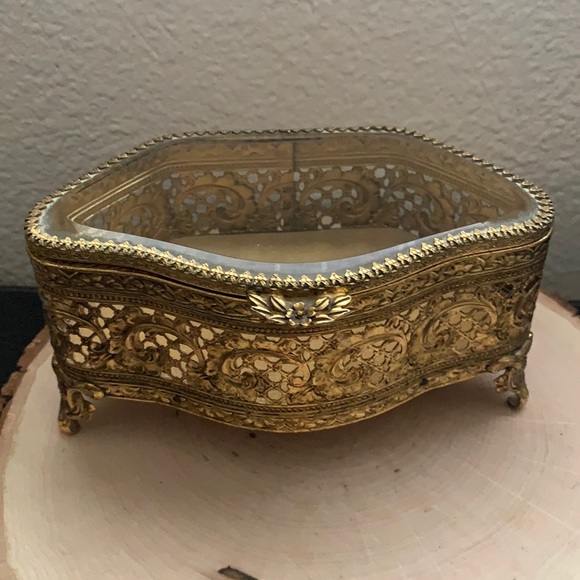 Matson Other - Matson Vintage Vanity Jewelry Box